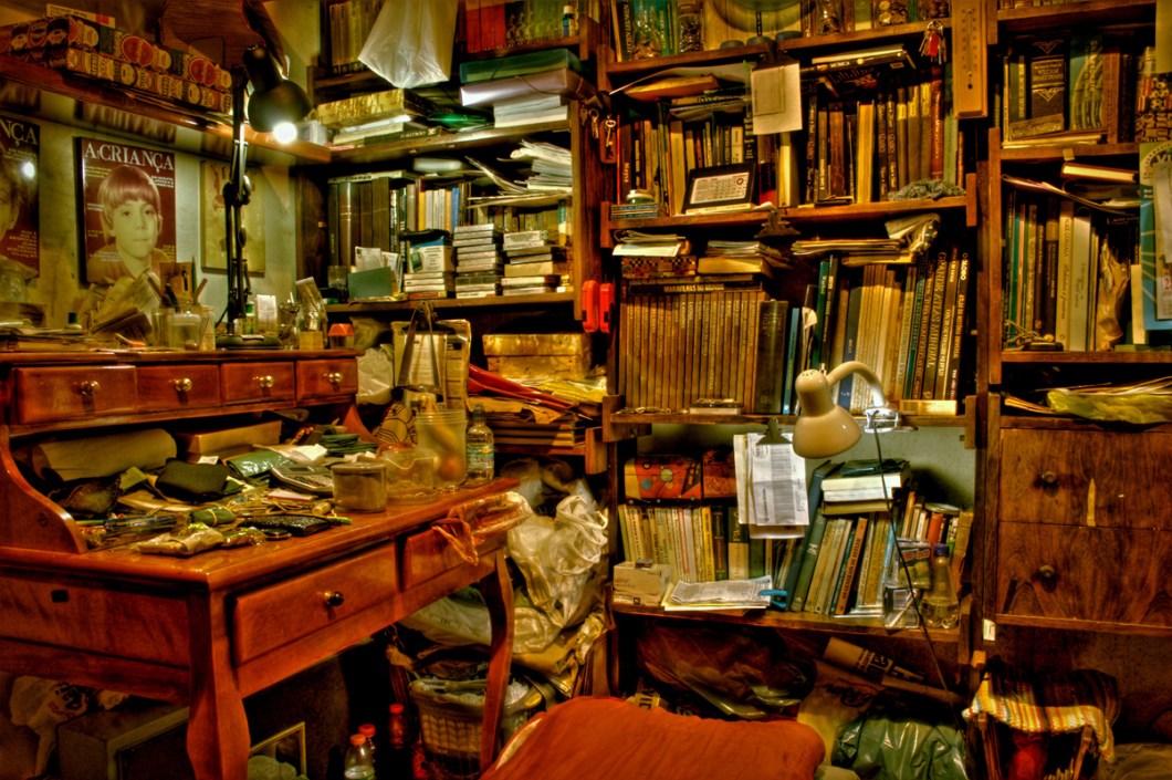 daniel-gafanhoto-1-messy-room